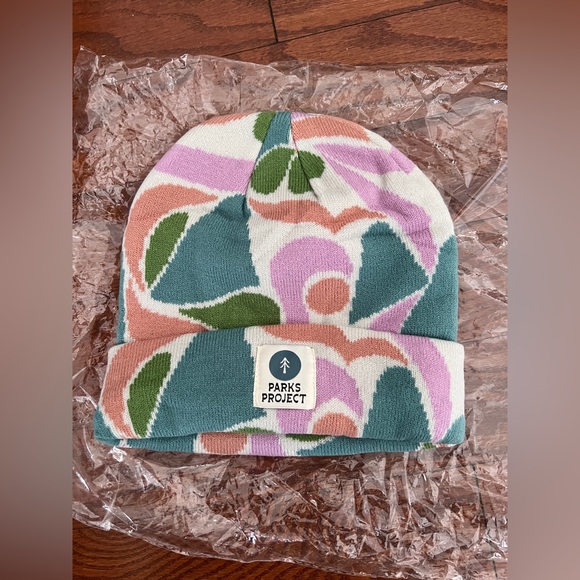 Free People x Parks Project Zion Narrows Intarsia Beanie - Picture 6 of 11